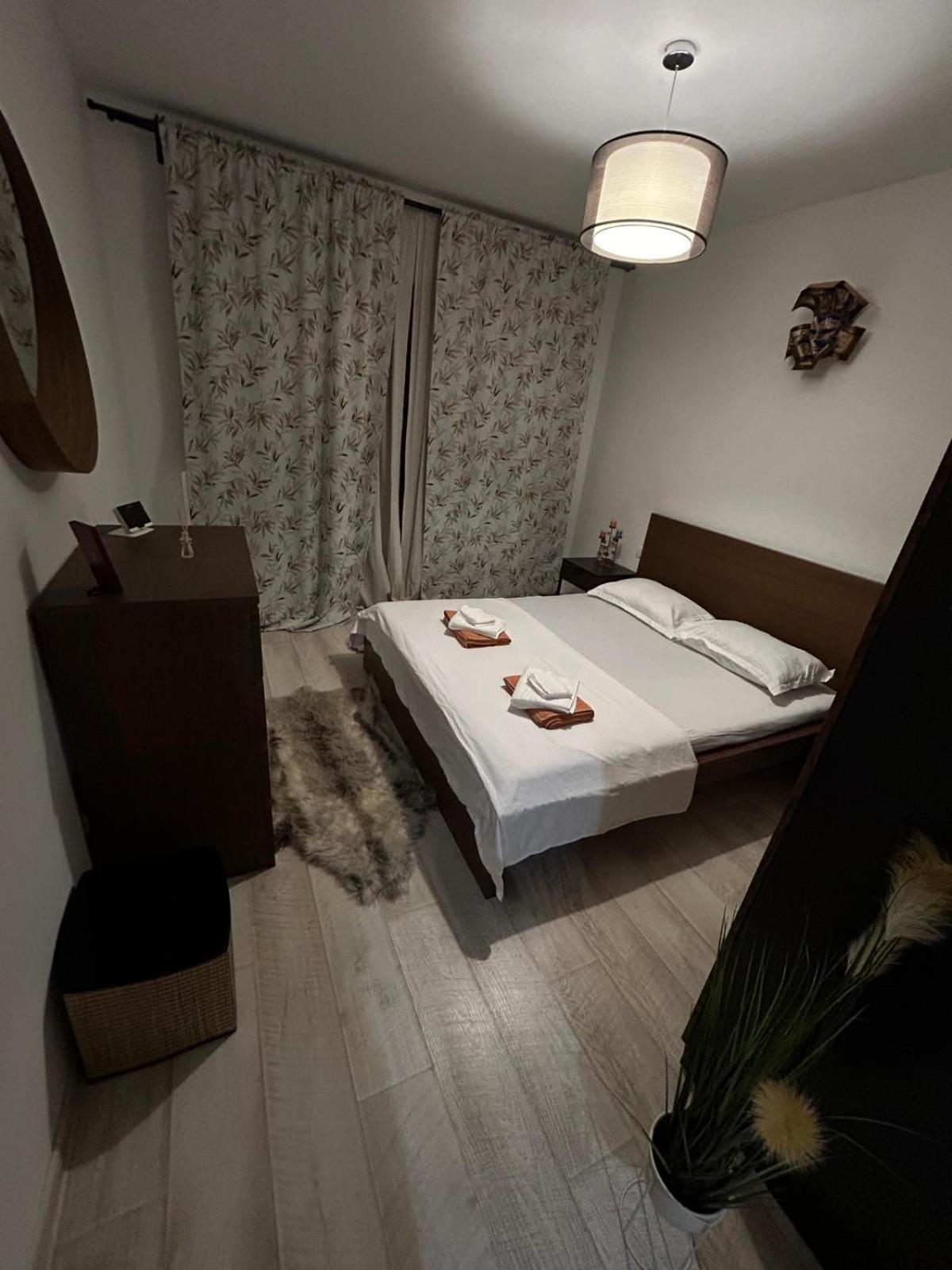 Cozy Apartment 130E By Plaza บูคาเรสต์ ภายนอก รูปภาพ