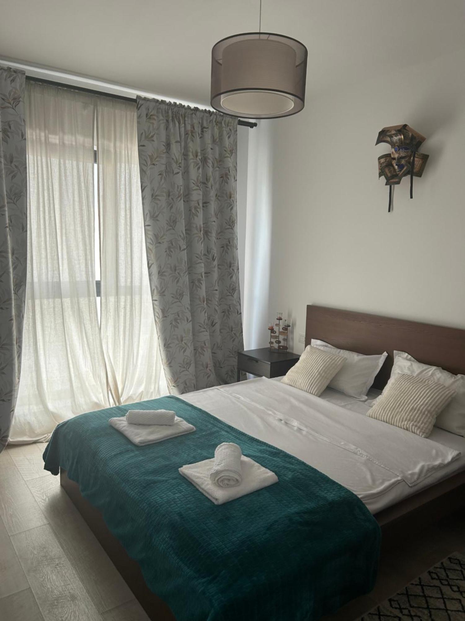 Cozy Apartment 130E By Plaza บูคาเรสต์ ภายนอก รูปภาพ